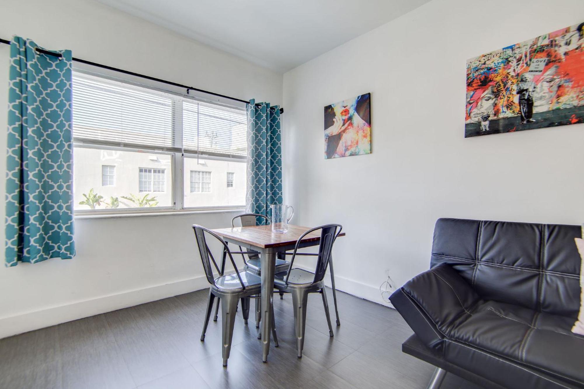 Chic Large Studio Apt Near Ocean Drive South Beach Маямі-Біч Екстер'єр фото
