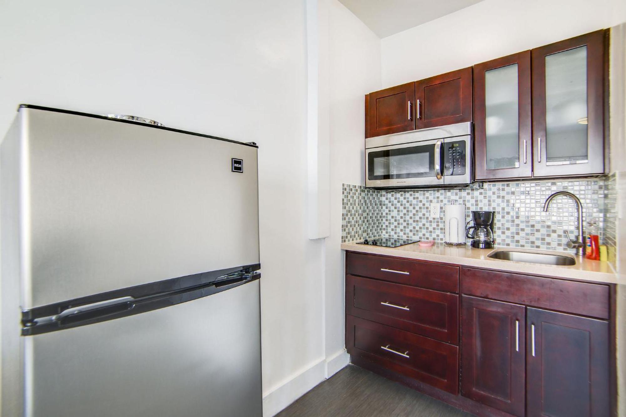 Chic Large Studio Apt Near Ocean Drive South Beach Маямі-Біч Екстер'єр фото