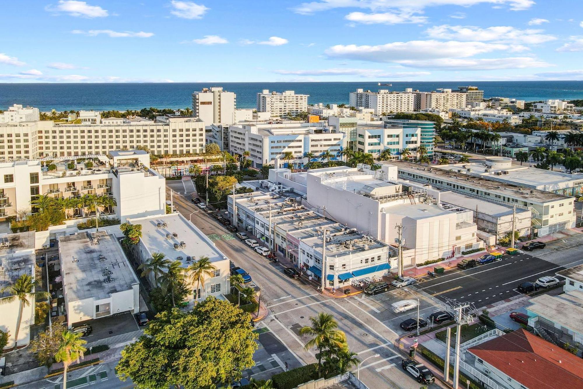 Chic Large Studio Apt Near Ocean Drive South Beach Маямі-Біч Екстер'єр фото